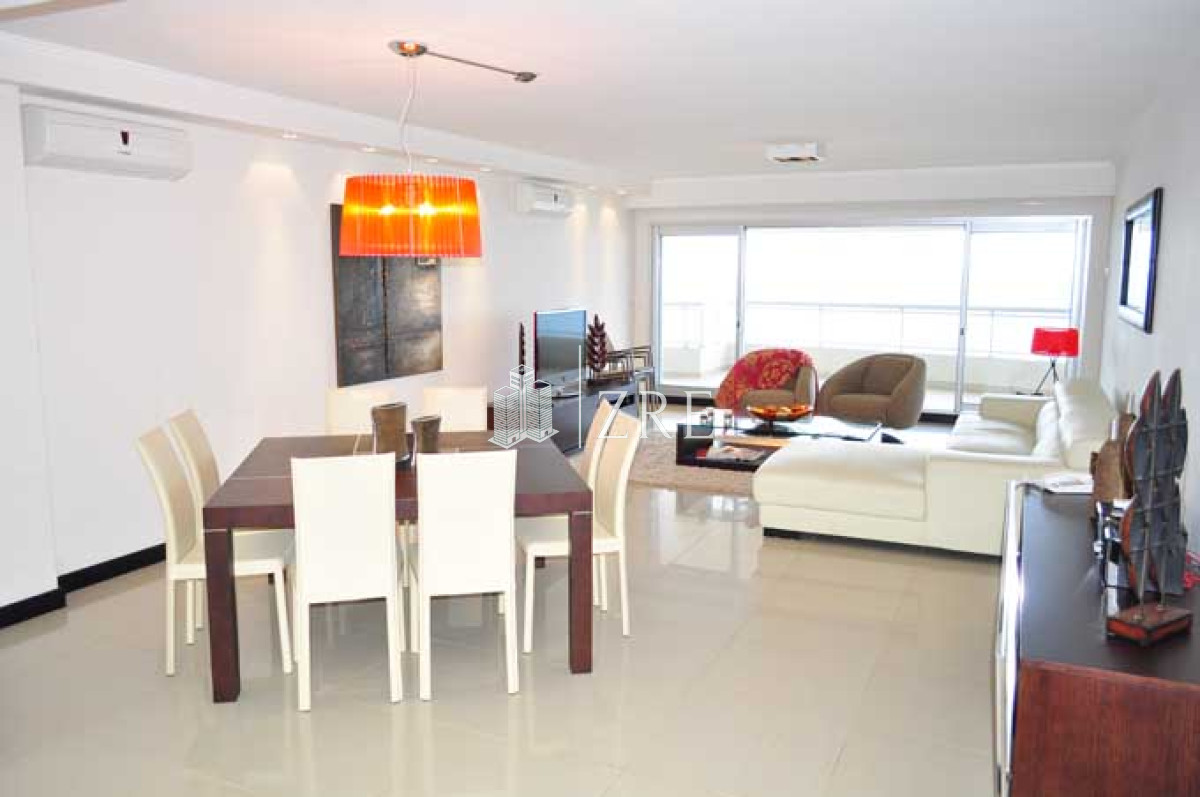 Apartamento ID.884 - Alquiler temporada apartamento 3 dormitorios, playa Brava Punta del Este