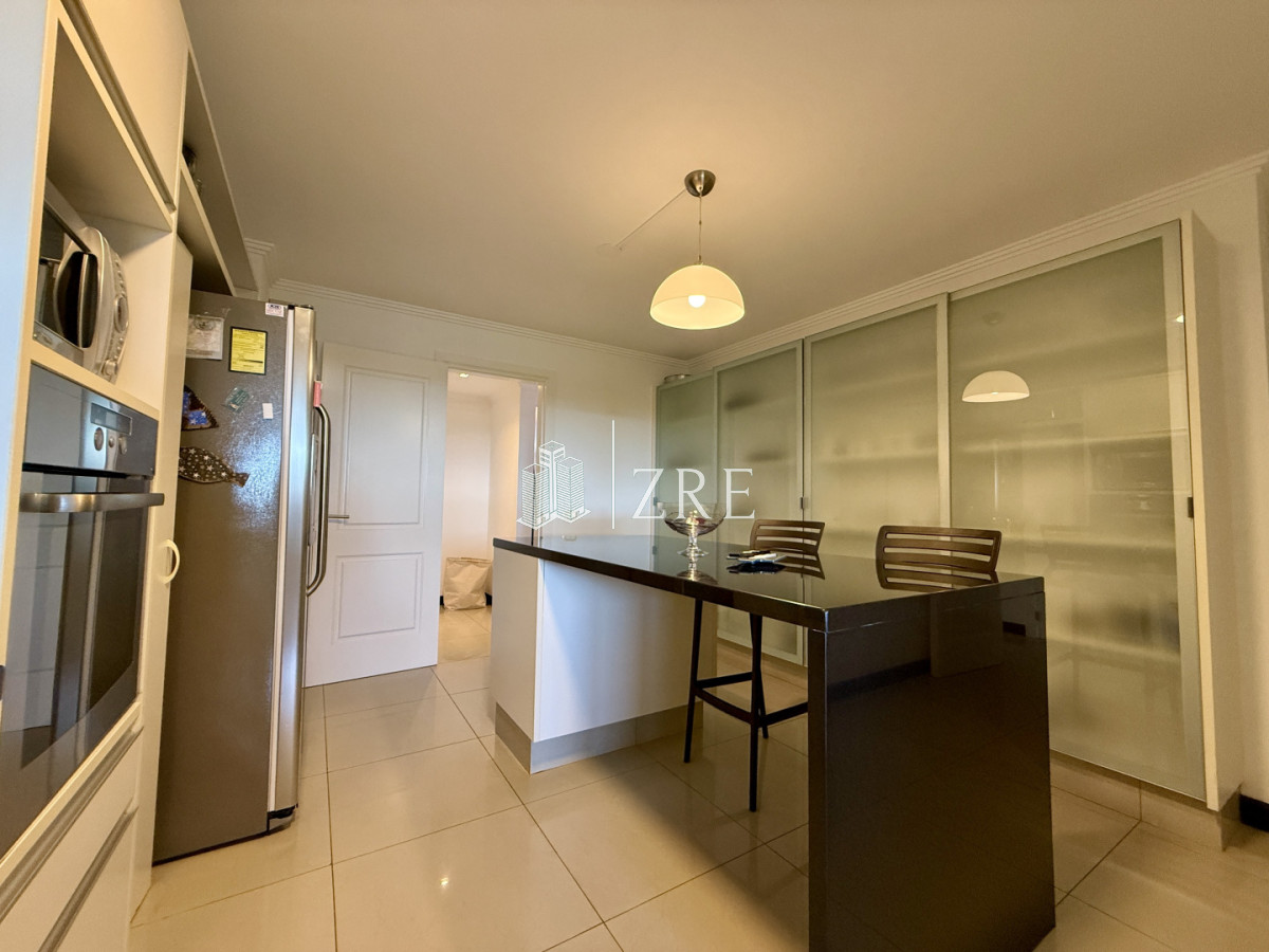 Apartamento ID.884 - Alquiler temporada apartamento 3 dormitorios, playa Brava Punta del Este