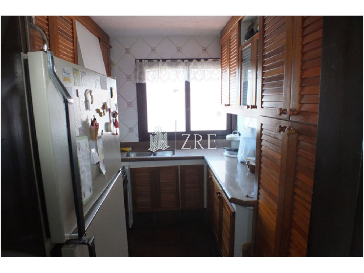 Apartamento ID.1033 - Venta apartamento 3 dormitorios en Península, Punta del Este