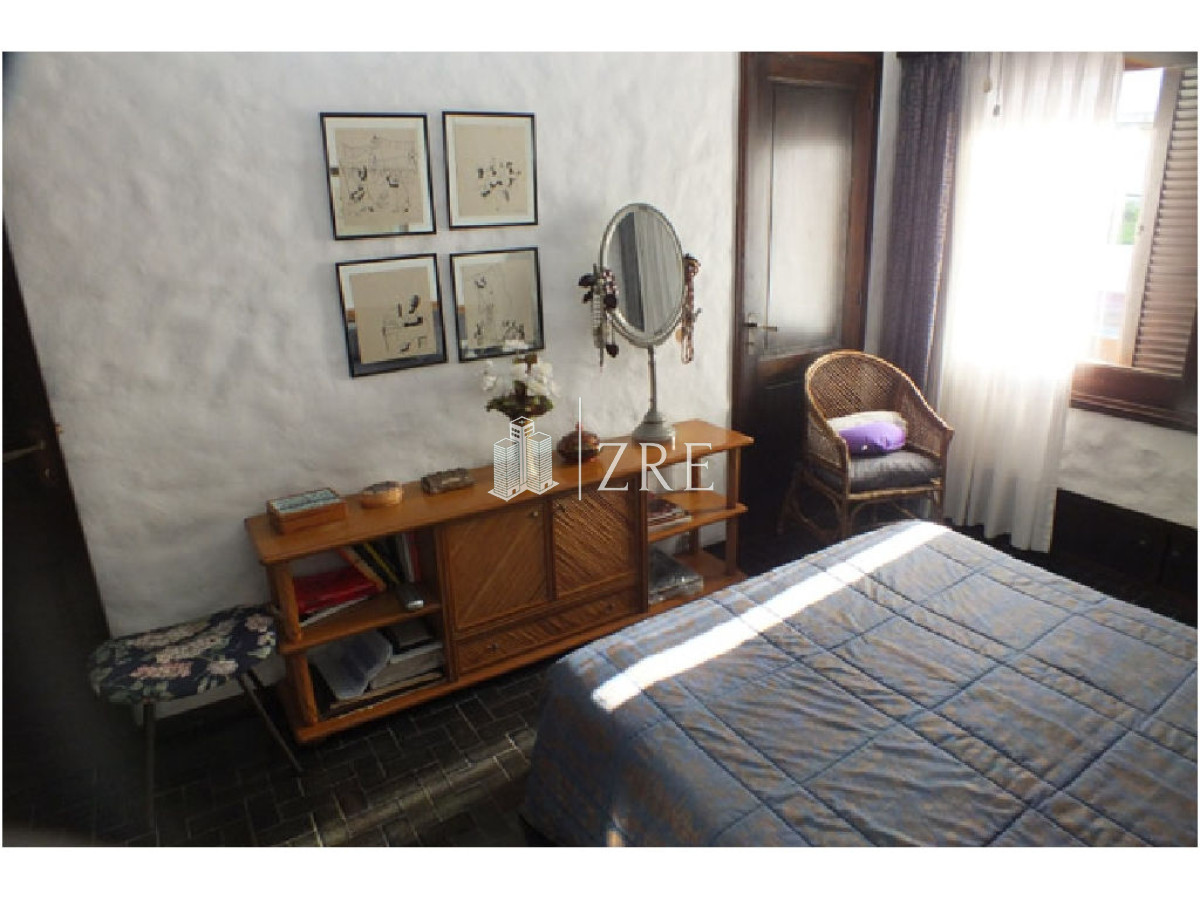 Apartamento ID.1033 - Venta apartamento 3 dormitorios en Península, Punta del Este