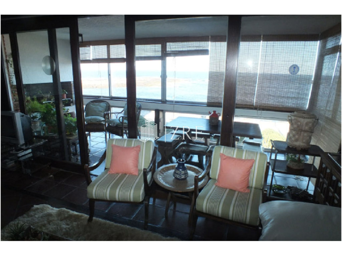 Apartamento ID.1033 - Venta apartamento 3 dormitorios en Península, Punta del Este