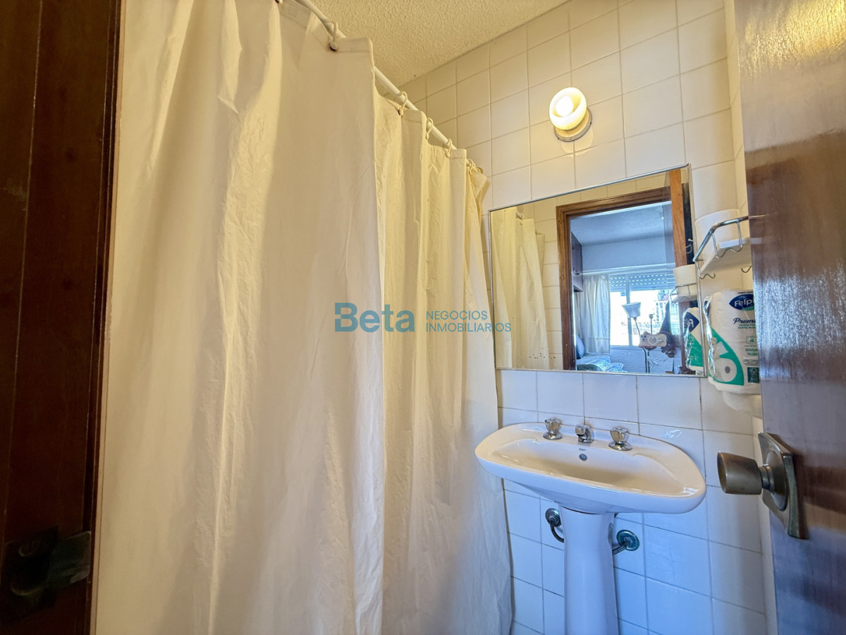 Apartamento ID.13 - EN PLENO CENTRO CERCA DE PLAYA BRAVA Y MANSA 