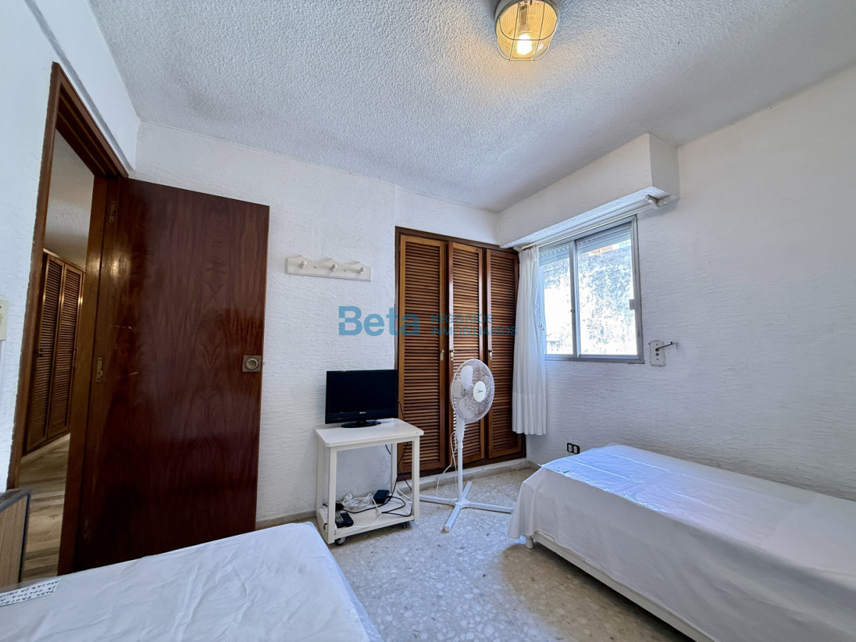 Apartamento ID.13 - EN PLENO CENTRO CERCA DE PLAYA BRAVA Y MANSA 