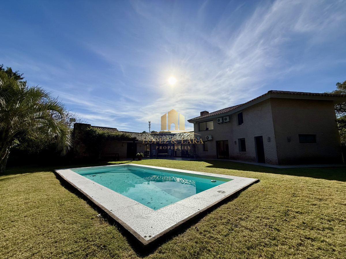 Casa ID.2 - Rincón del Indio - exclusivo a 500 metros del mar