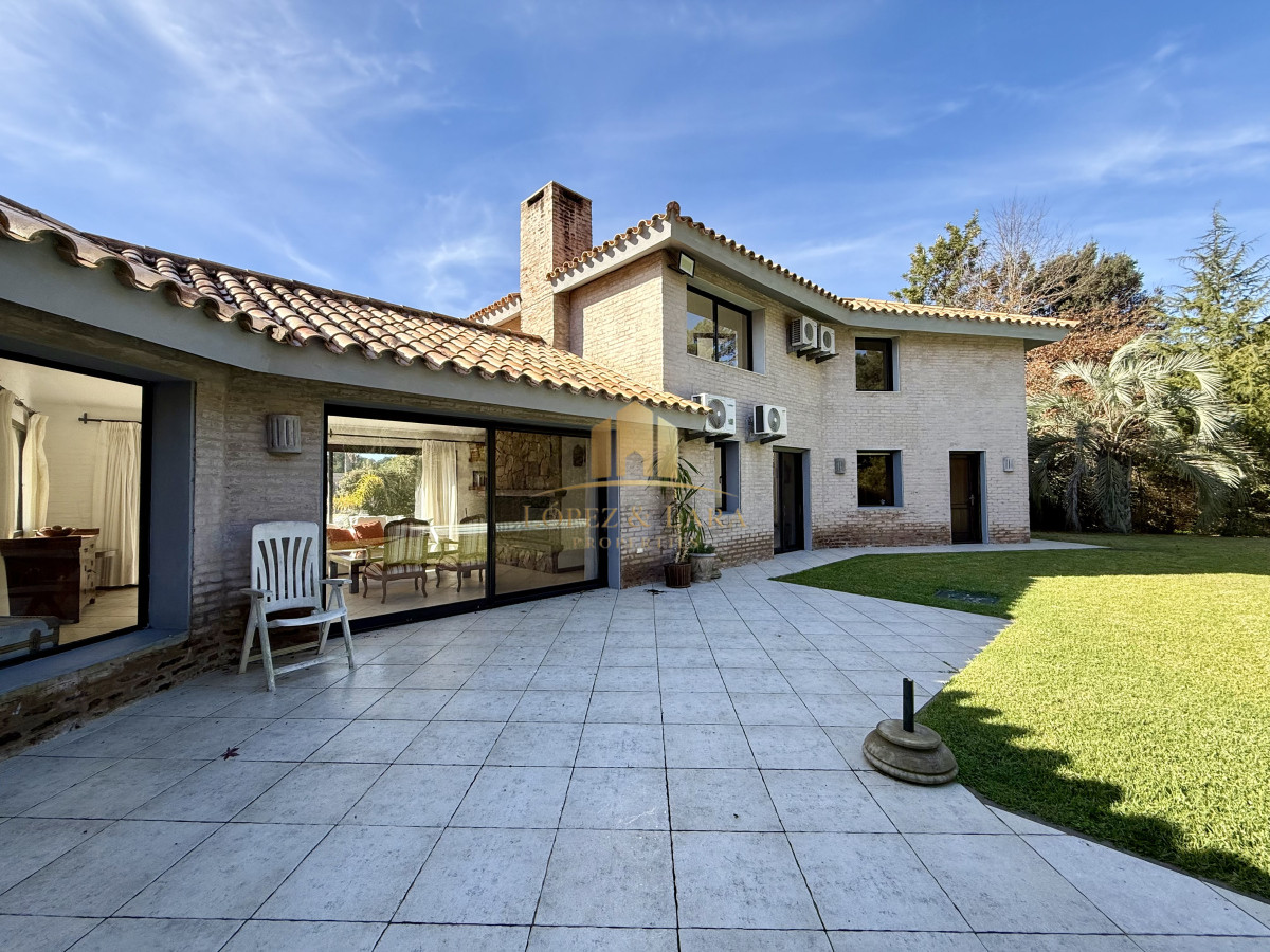 Casa ID.2 - Rincón del Indio - exclusivo a 500 metros del mar