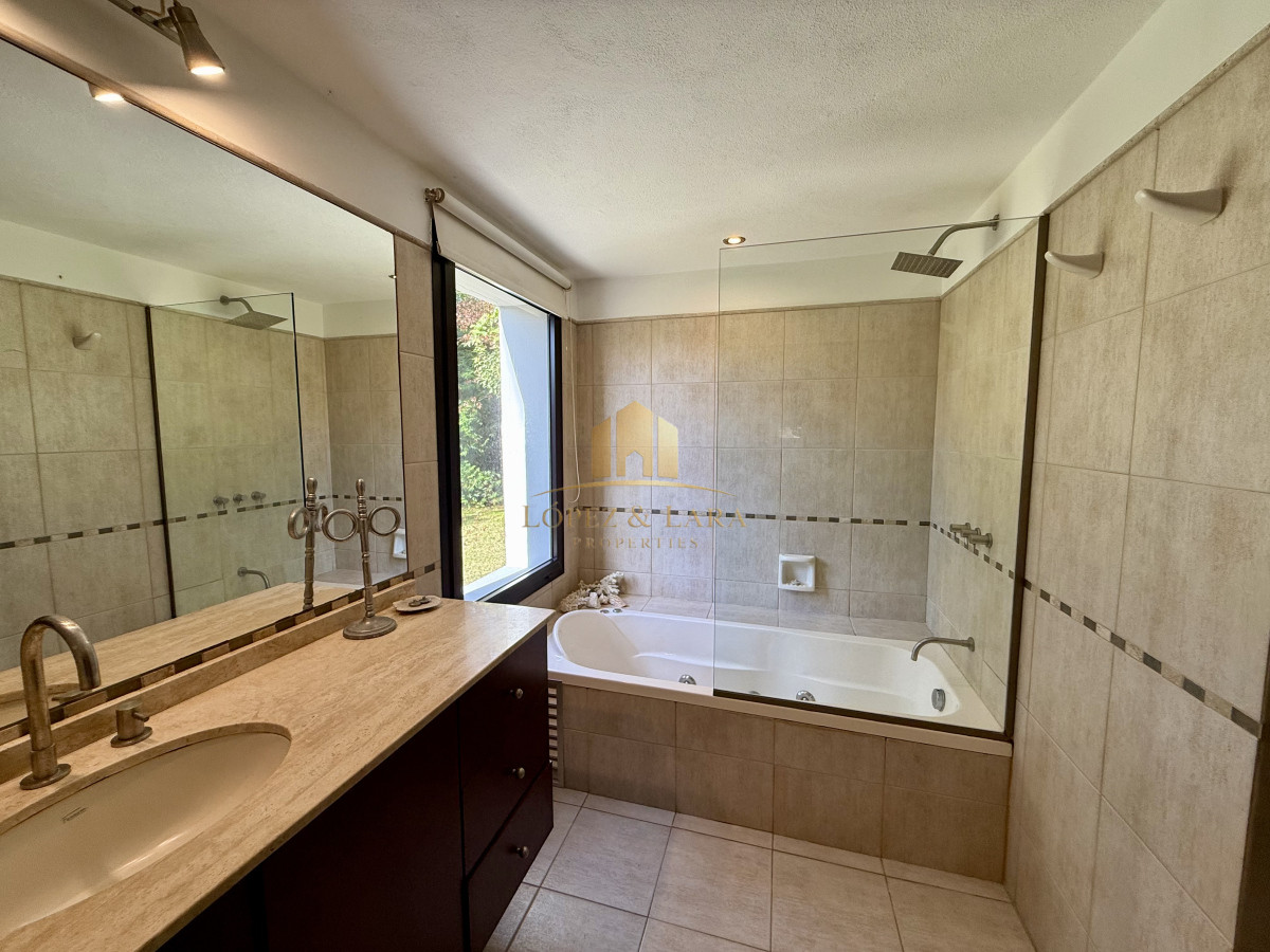 Casa ID.2 - Rincón del Indio - exclusivo a 500 metros del mar