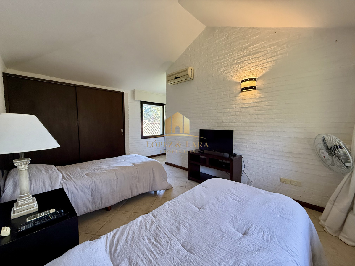 Casa ID.2 - Rincón del Indio - exclusivo a 500 metros del mar