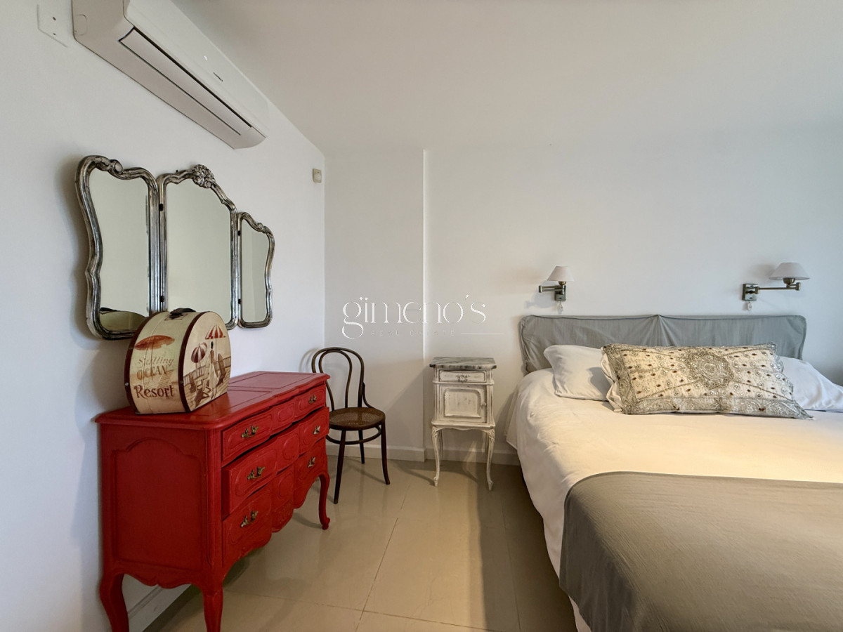 Apartamento ID.1329 - Apartamento en Venta 3 Dormitorios Manantiales - Punta del Este 