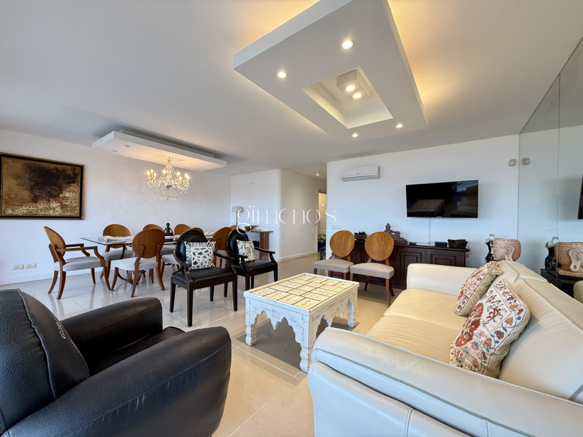 Apartamento ID.1329 - Apartamento en Venta 3 Dormitorios Manantiales - Punta del Este 