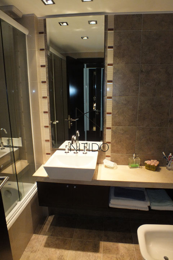 Apartamento ID.438 - Apartamento en Mansa, 2 dormitorios  con parrillero