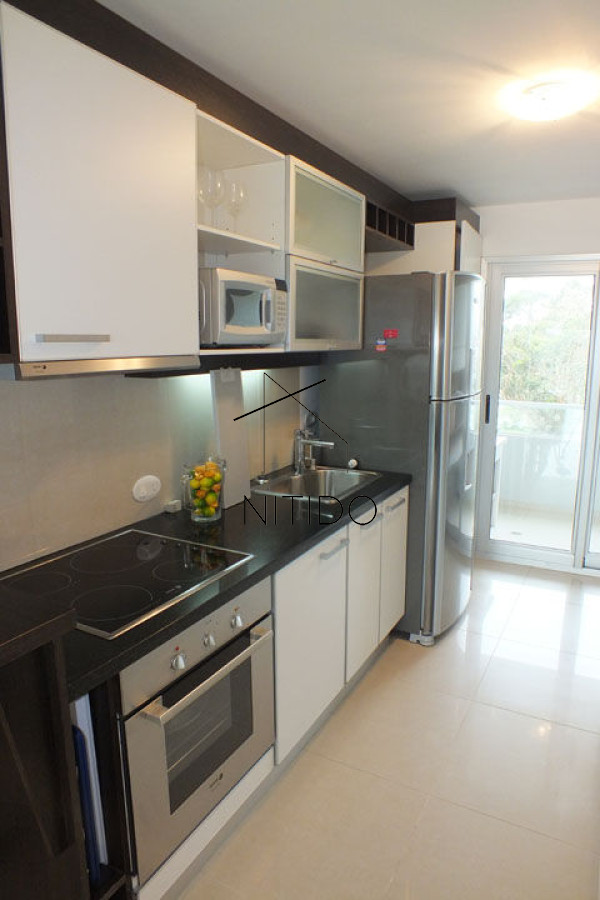 Apartamento ID.438 - Apartamento en Mansa, 2 dormitorios  con parrillero