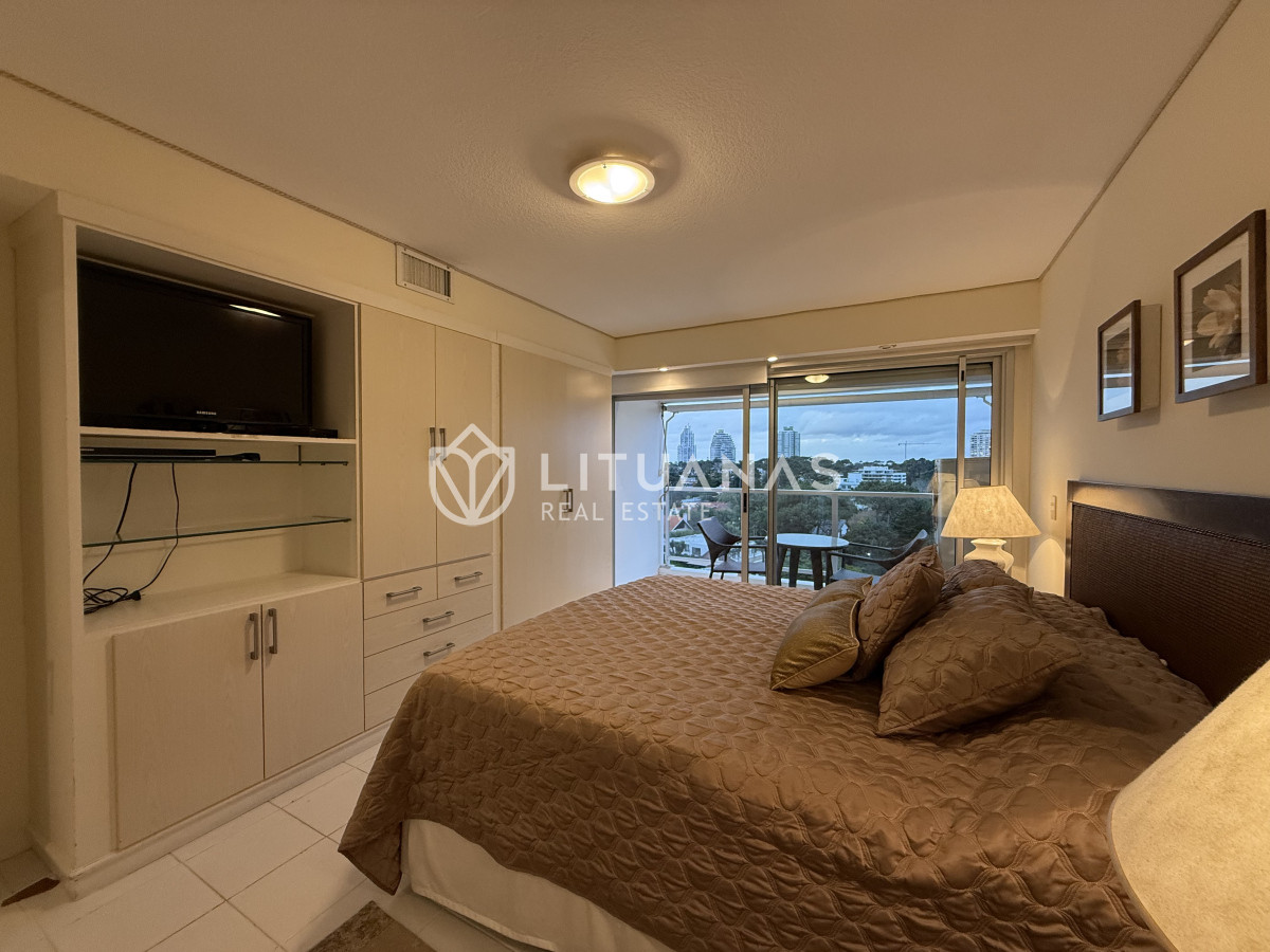 Apartamento ID.67 - Alquiler Temporal  Lincoln Center Punta del Este