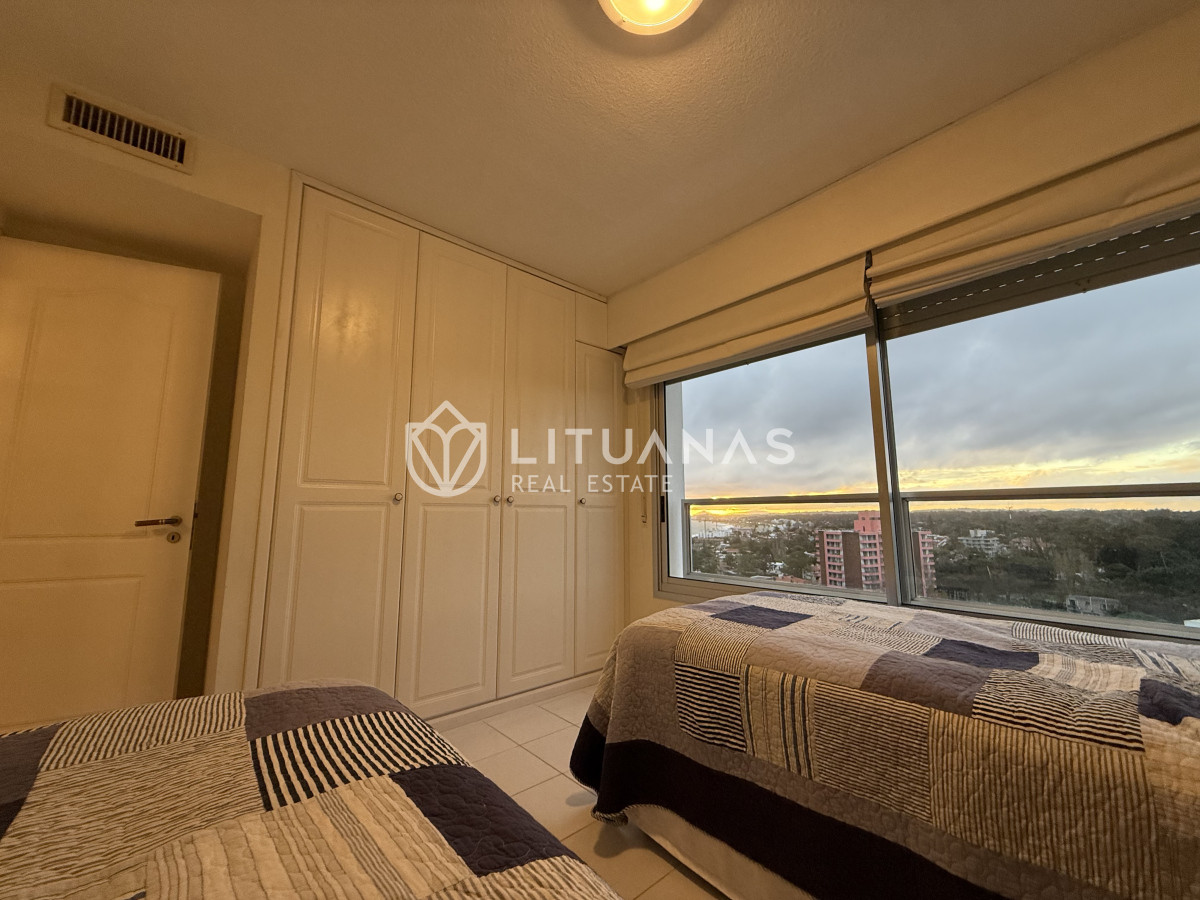 Apartamento ID.67 - Alquiler Temporal  Lincoln Center Punta del Este