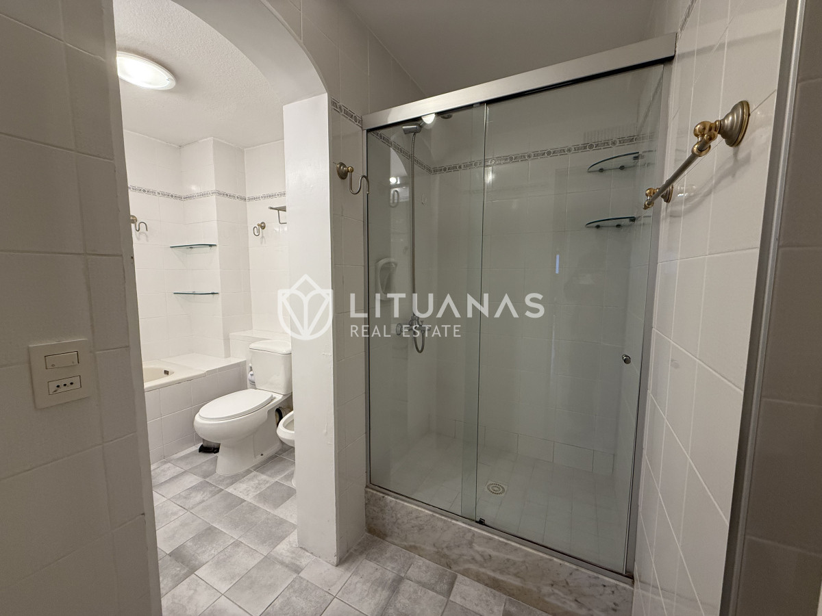 Apartamento ID.67 - Alquiler Temporal  Lincoln Center Punta del Este