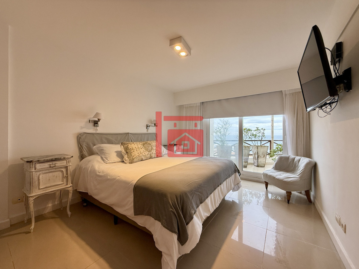 Apartamento ID.724 - Pent House en venta en Lomas de Manantiales 