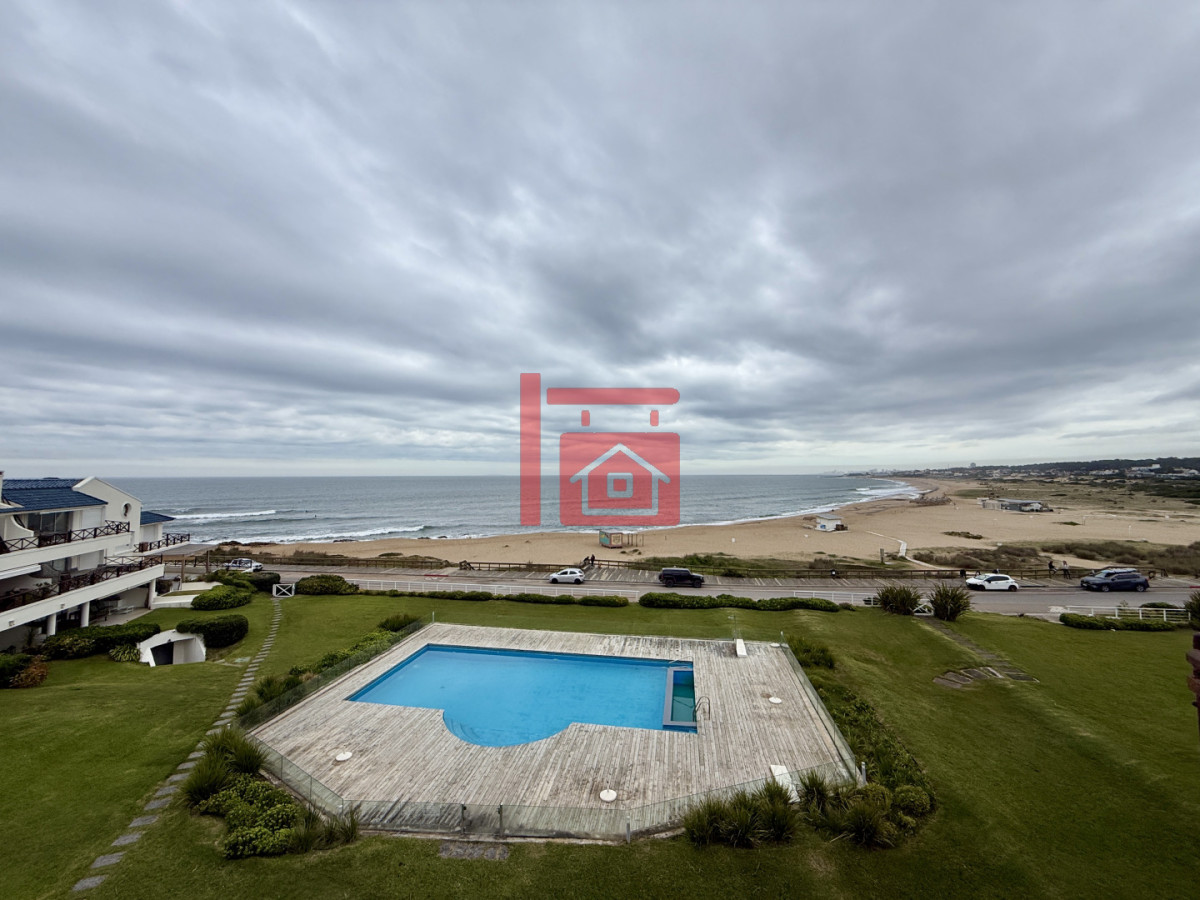 Apartamento ID.724 - Pent House en venta en Lomas de Manantiales 