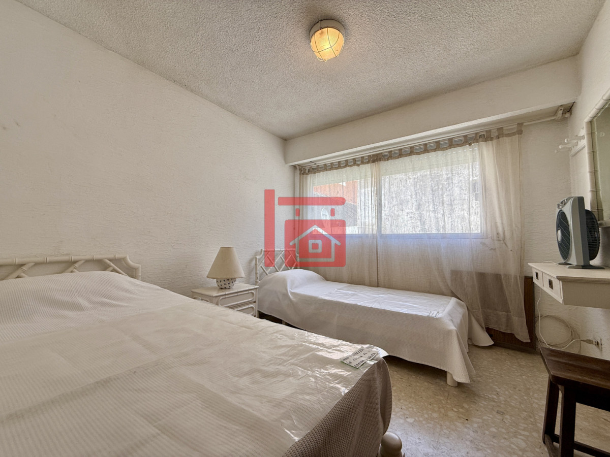 Apartamento ID.104 - EN PLENO CENTRO CERCA DE PLAYA BRAVA Y MANSA 