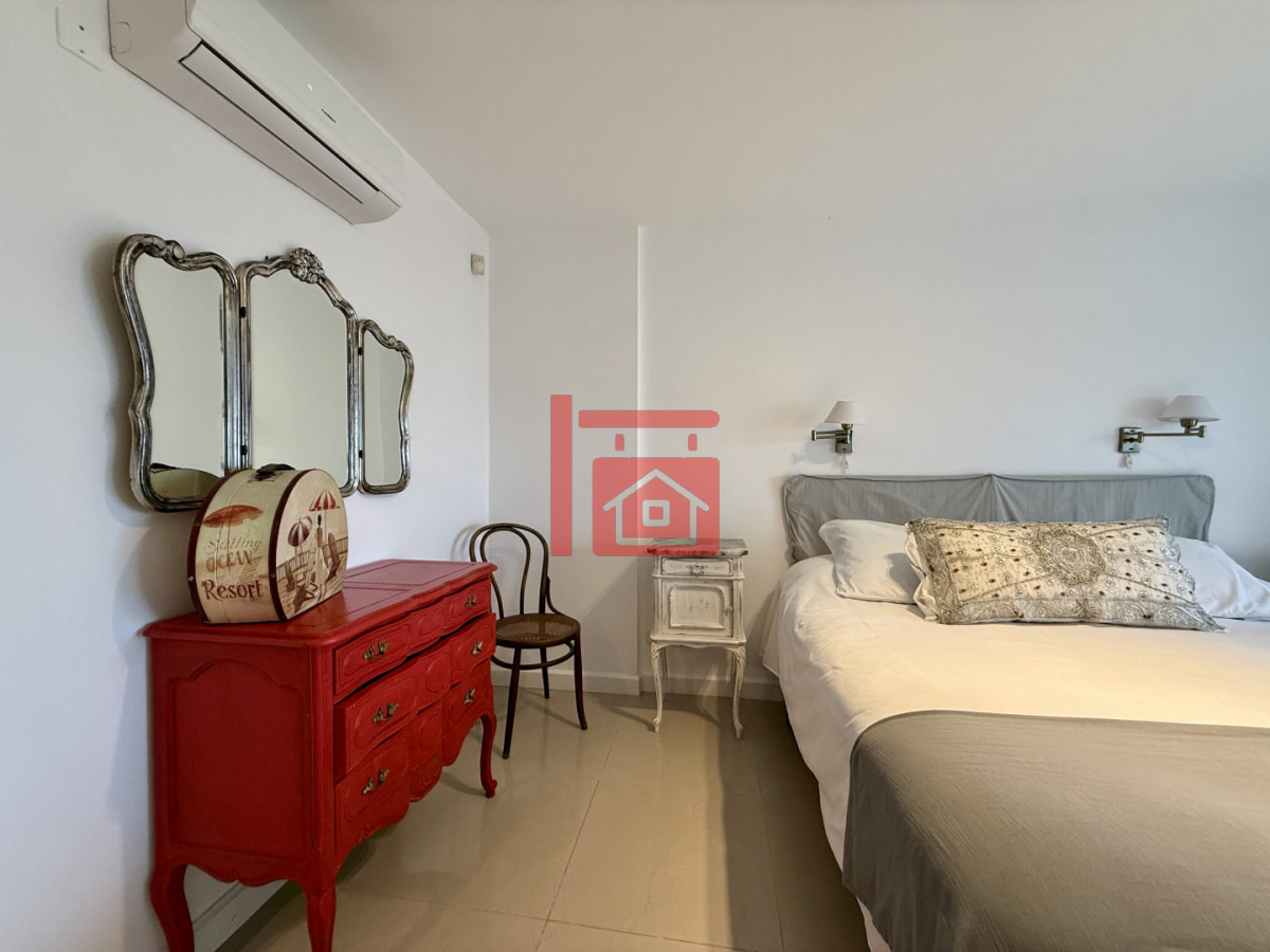 Apartamento ID.724 - Pent House en venta en Lomas de Manantiales 
