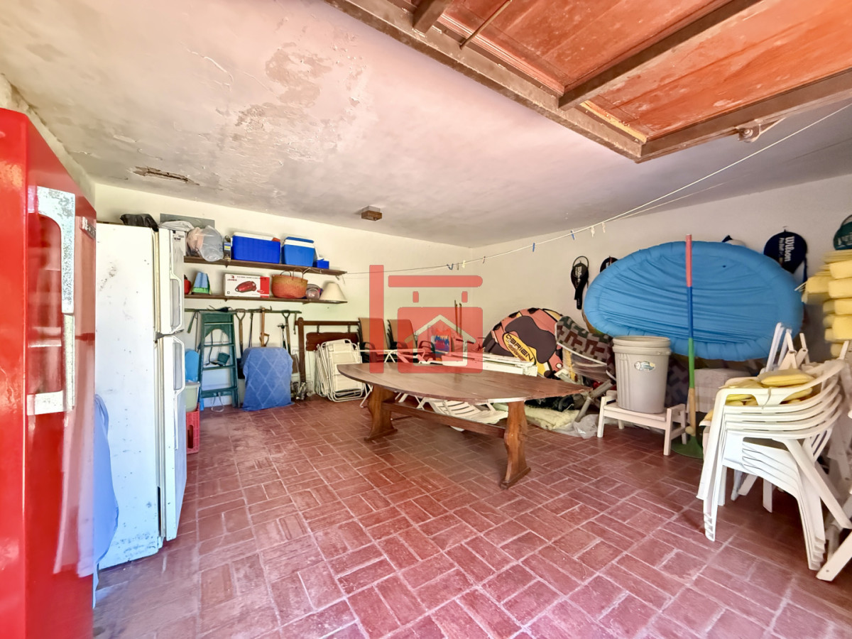 Casa ID.133 - Imponente chalet en venta sobre Av. del Mar  Exclusividad, confort y naturaleza