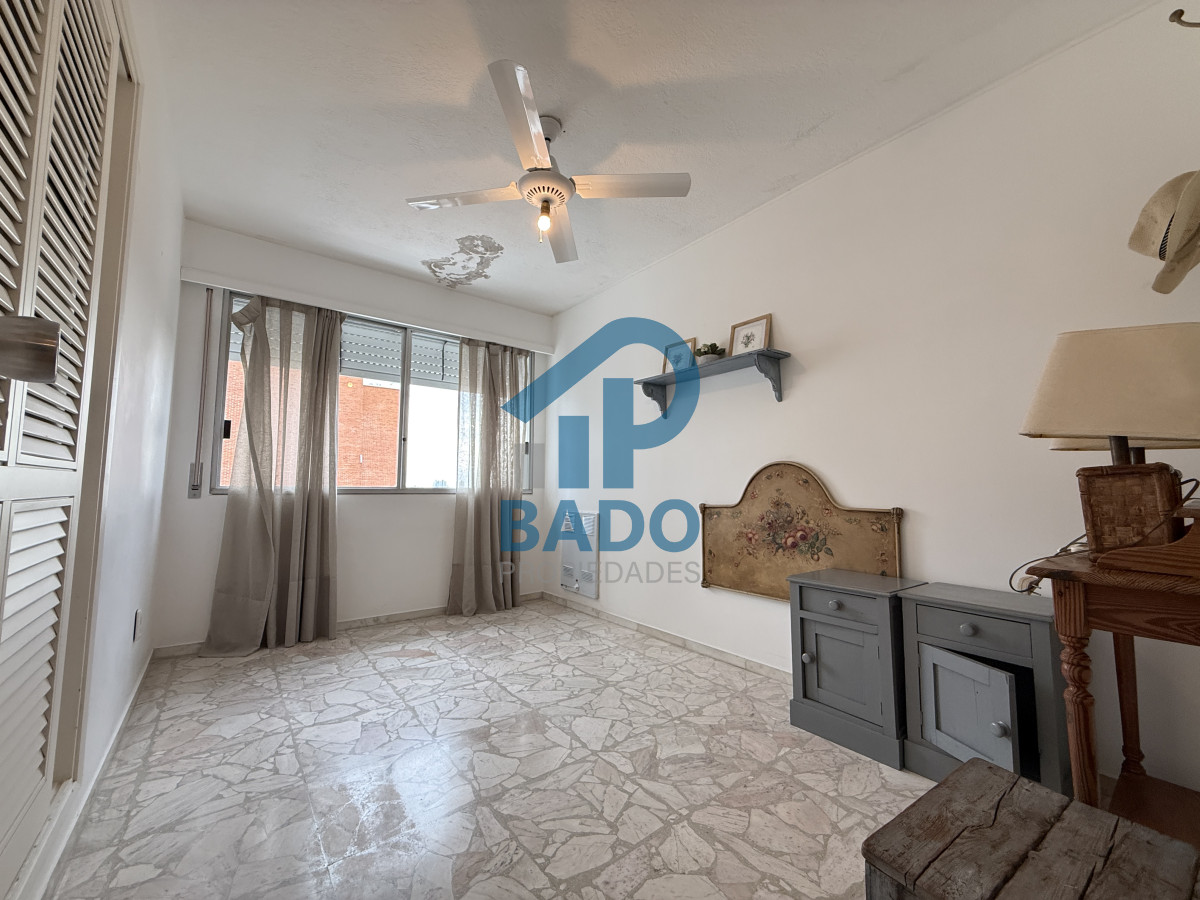 Apartamento ID.67 - Apartamento de 3 dormitorios y 2 baños en Playa Mansa