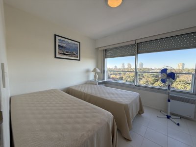 Apartamento en Mansa, 3 dormitorios   - PLA11562A