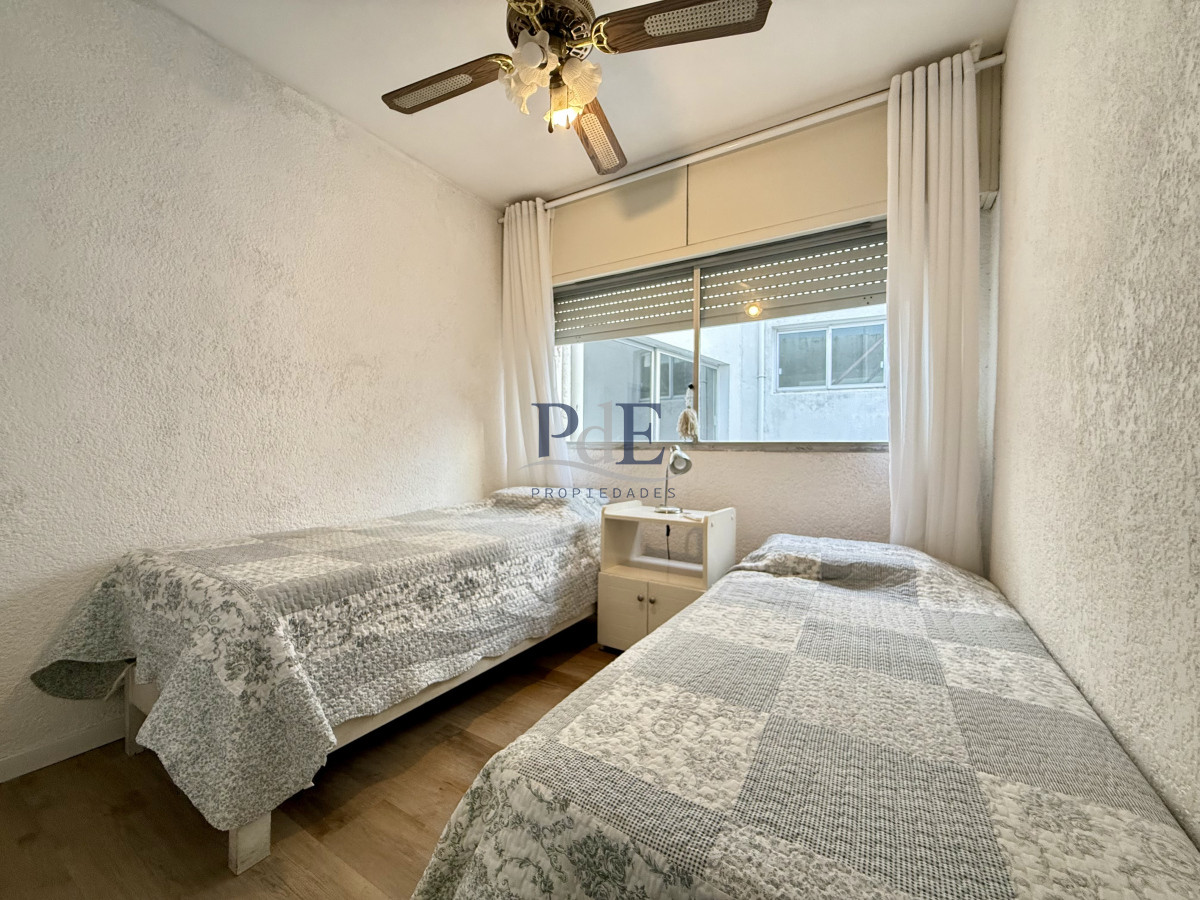 Apartamento en Edificio Mansamar - Primera Línea al Mar - Imagen 16