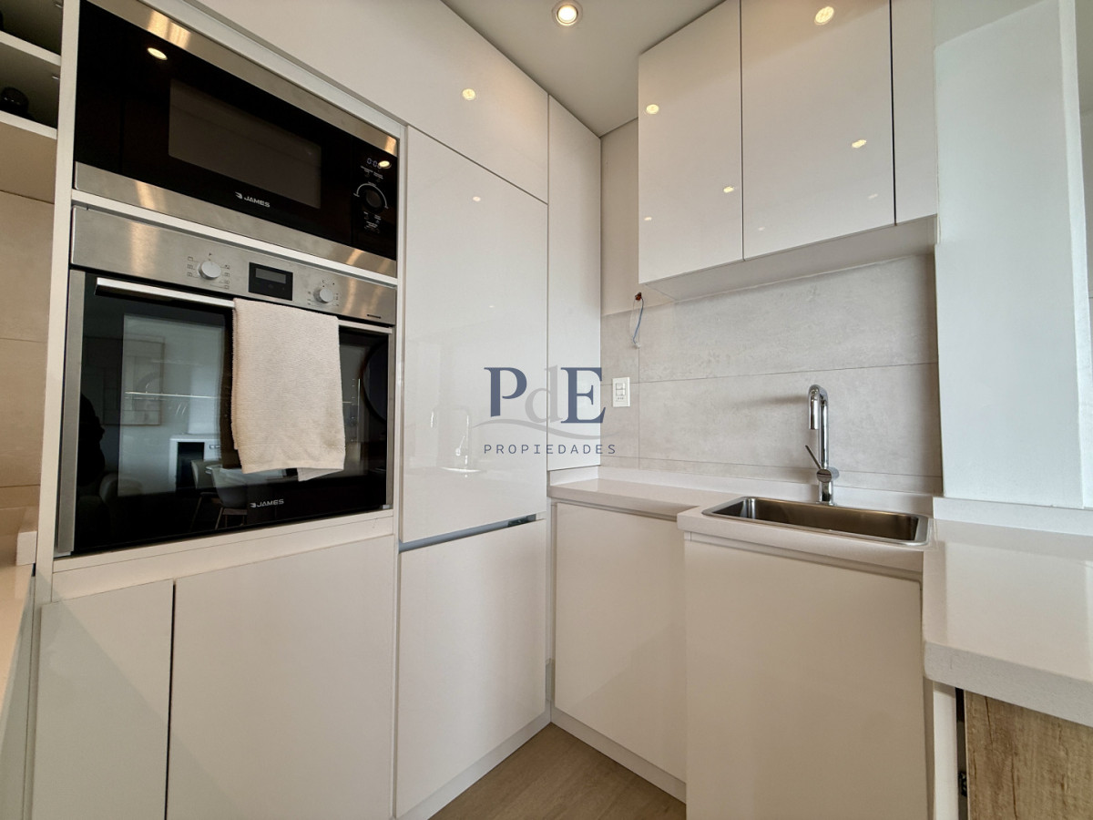 Apartamento en venta en Edificio Dársena frente al puerto de Punta del Este - Imagen 7