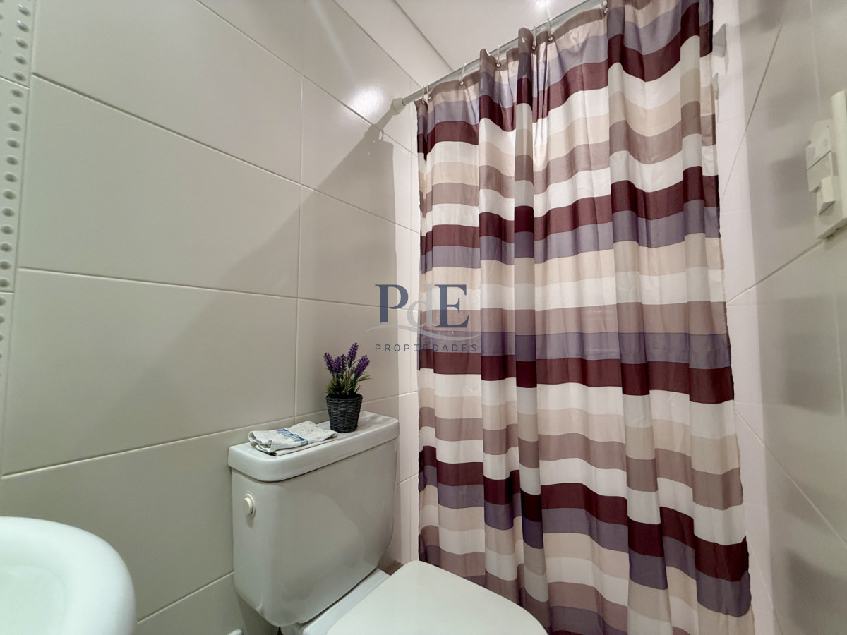 CASA EN VENTA - BARRIO CANTEGRIL, AV. CÓRDOVA - Imagen 13