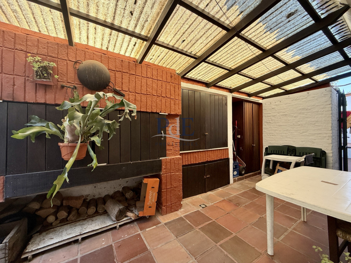 CASA EN VENTA - BARRIO CANTEGRIL, AV. CÓRDOVA - Imagen 41