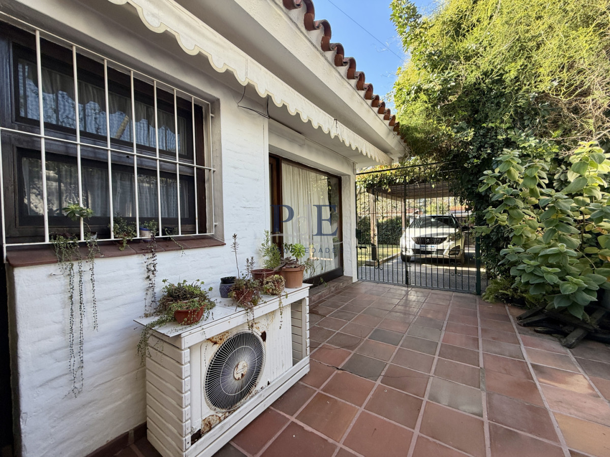 CASA EN VENTA - BARRIO CANTEGRIL, AV. CÓRDOVA - Imagen 39