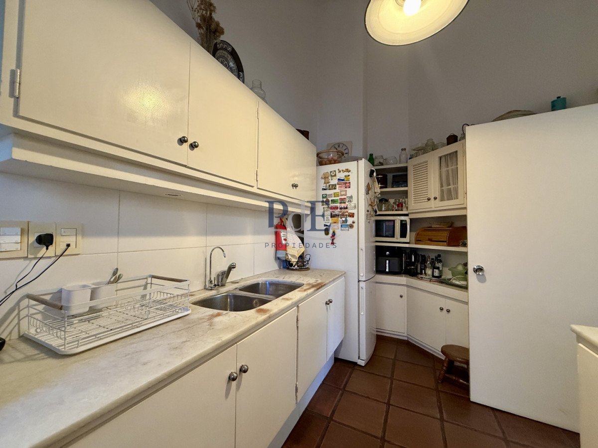 CASA EN VENTA - BARRIO CANTEGRIL, AV. CÓRDOVA - Imagen 11