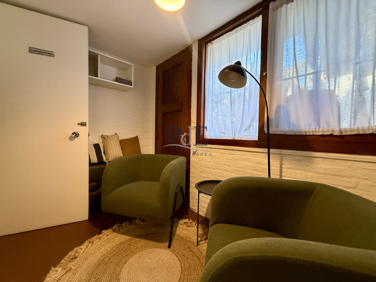 CASA EN VENTA - BARRIO CANTEGRIL, AV. CÓRDOVA - Imagen 25