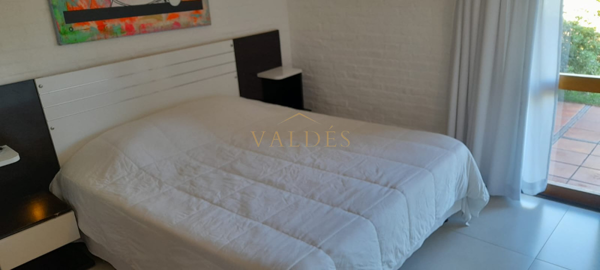 Casa ID.3335 - Casa en venta 