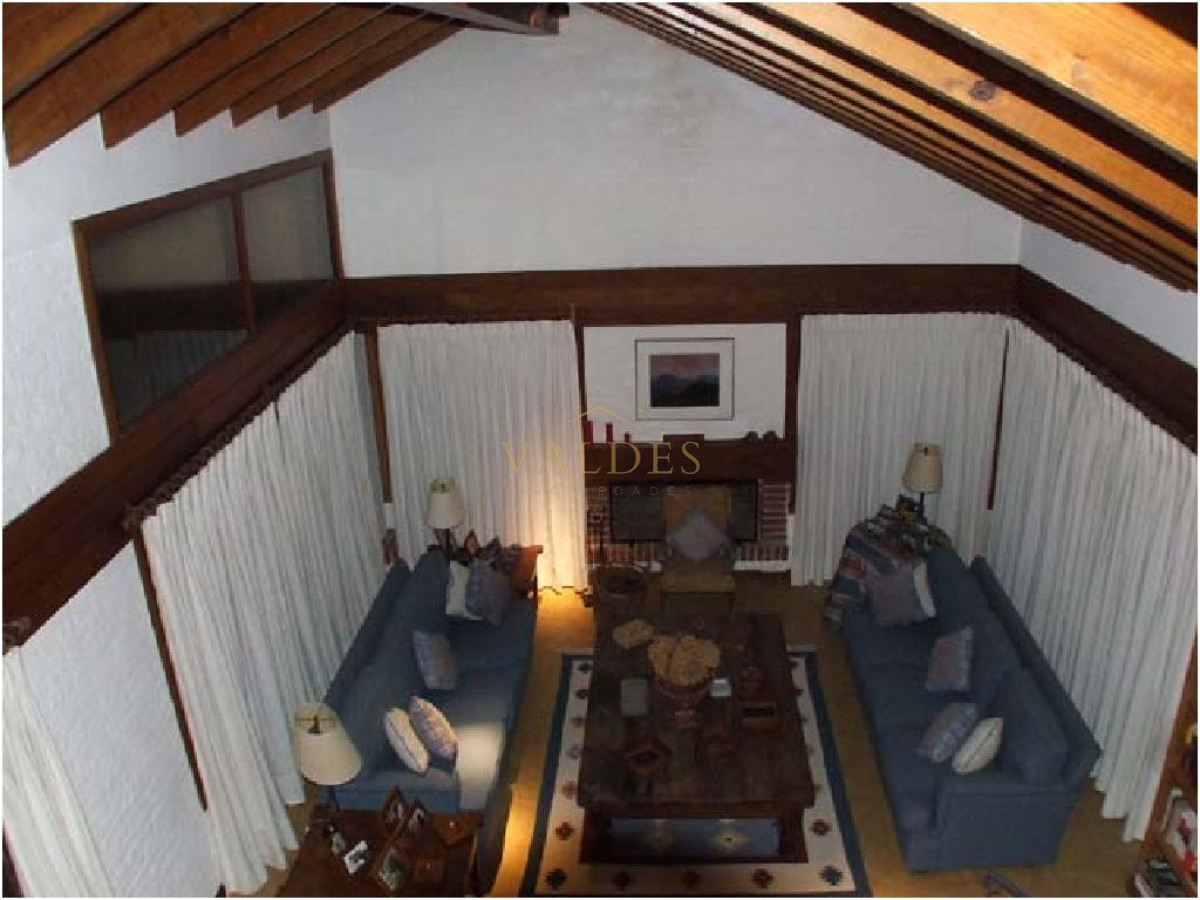 Casa ID.3335 - Casa en venta 