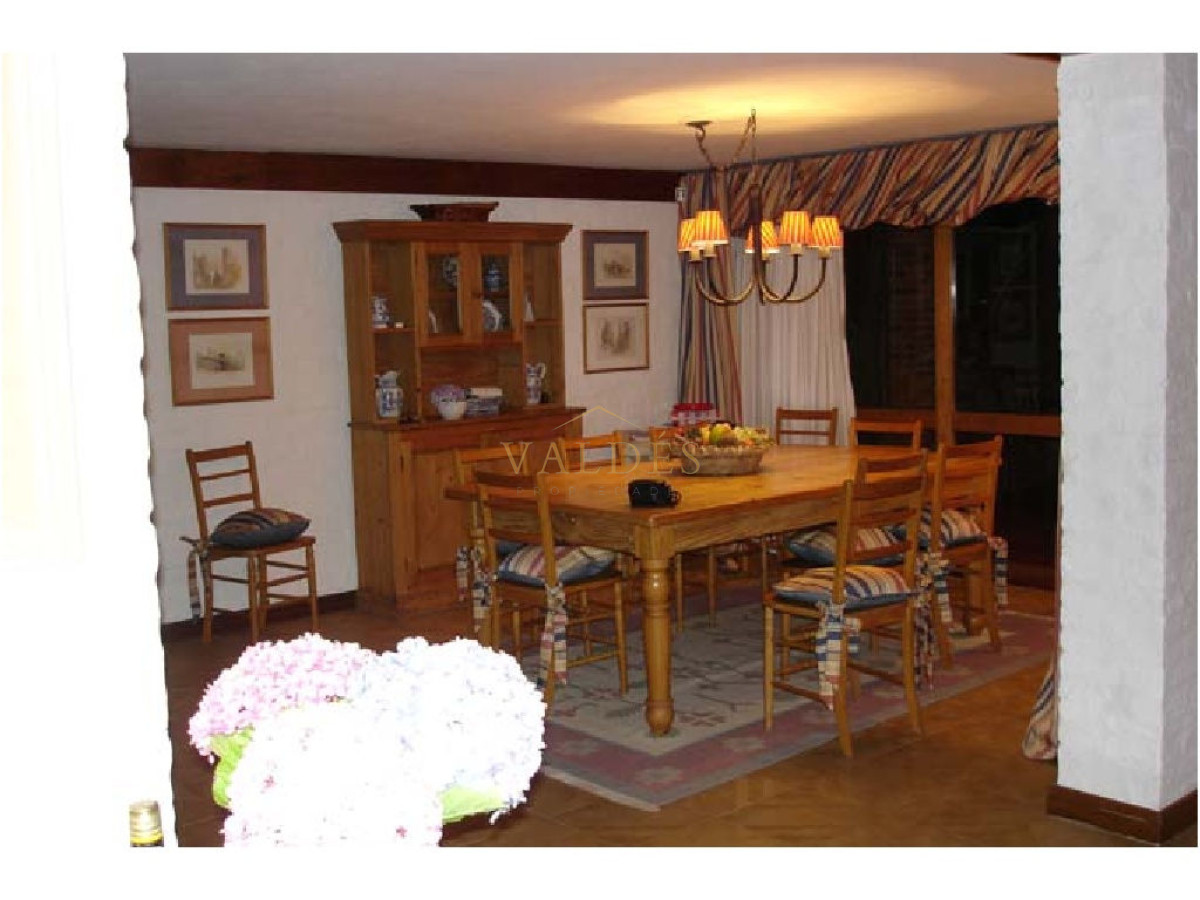 Casa ID.3335 - Casa en venta 