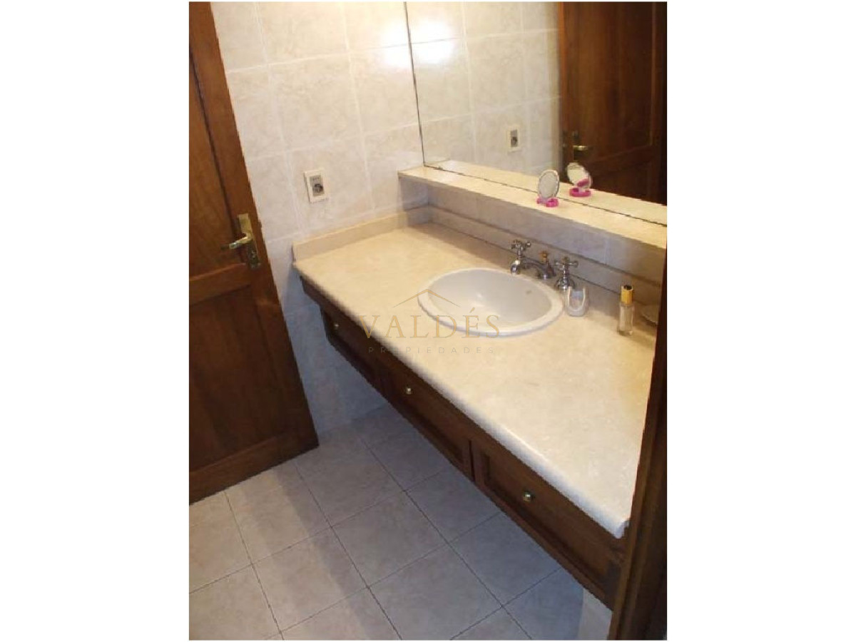 Casa ID.3335 - Casa en venta 