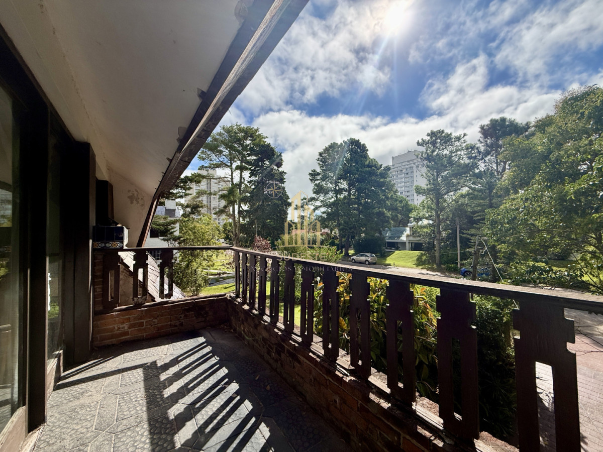 Apartamento ID.58 - Casa en VENTA  Barrio Lugano, Punta del Este