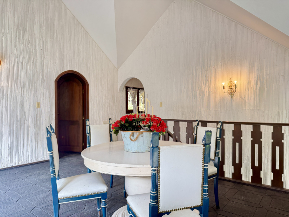 Apartamento ID.58 - Casa en VENTA  Barrio Lugano, Punta del Este