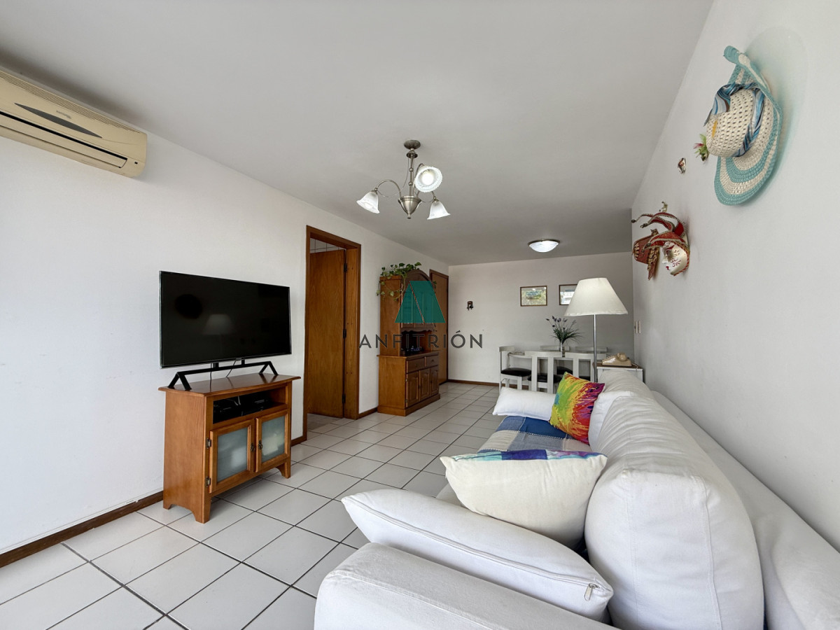 Apartamento ID.135 - Apartamento en Mansa, 2 dormitorios *