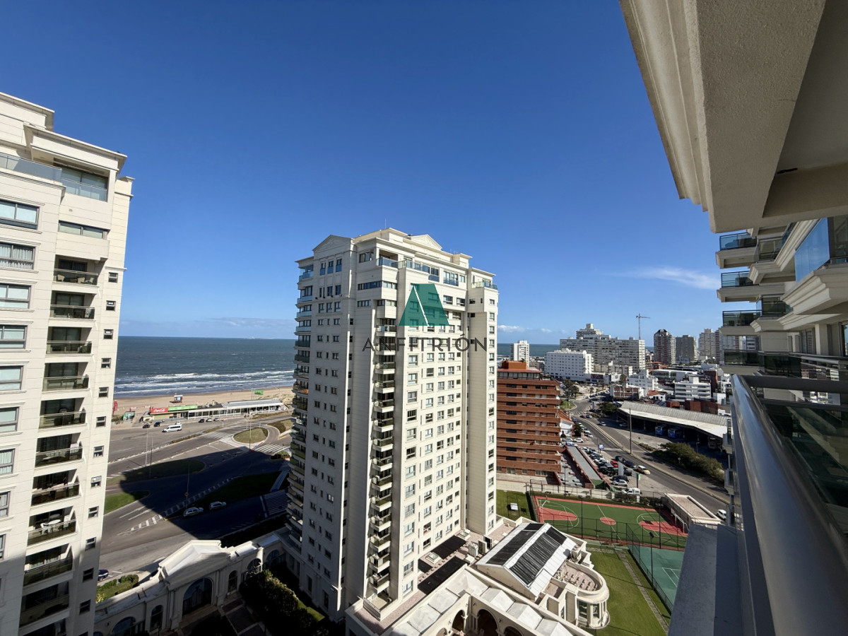 Apartamento ID.76 - Tu Refugio en Brava: Elegancia y Comodidad en Punta del Este