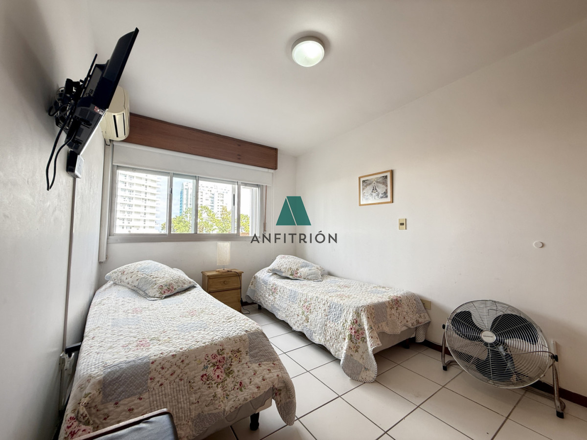 Apartamento ID.135 - Apartamento en Mansa, 2 dormitorios *