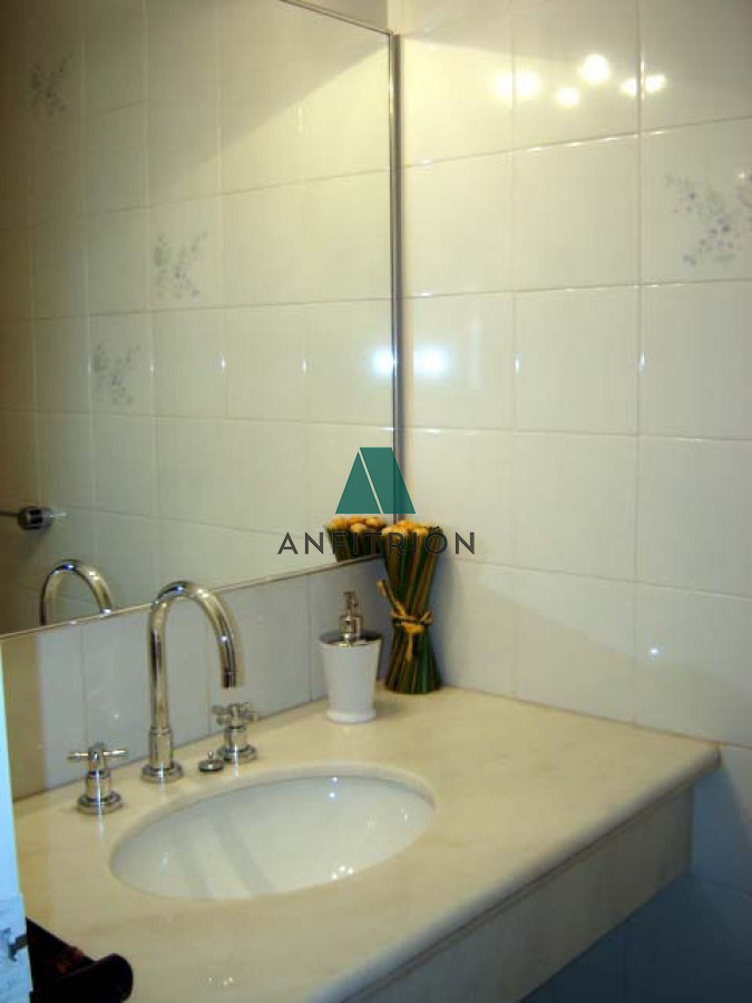 Apartamento ID.219 - Playa mansa amplia terraza 