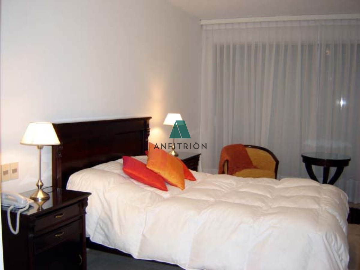 Apartamento ID.219 - Playa mansa amplia terraza 