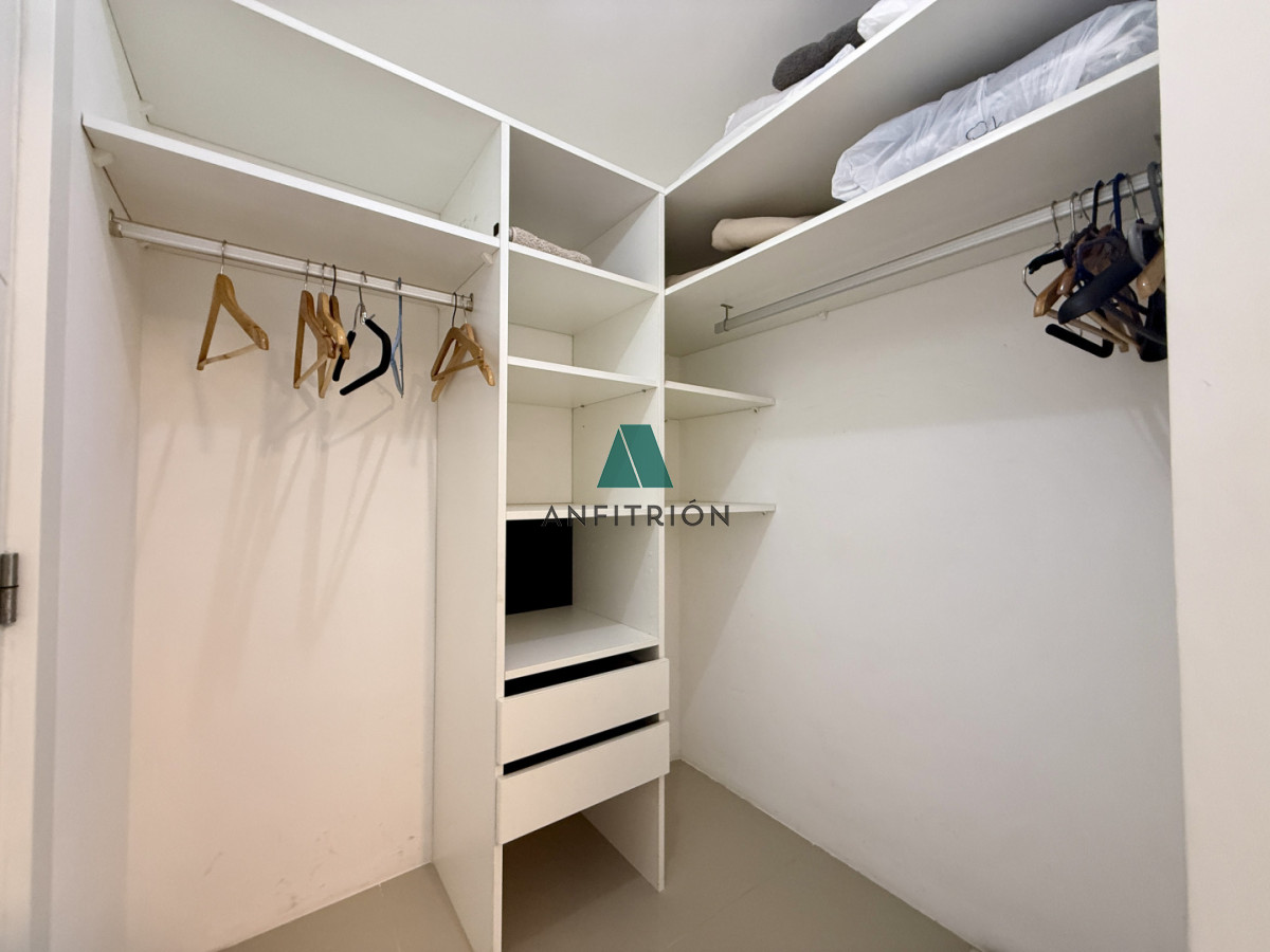 Apartamento ID.77 - Venta  Excelente Apartamento en Wind Tower  Punta del Este