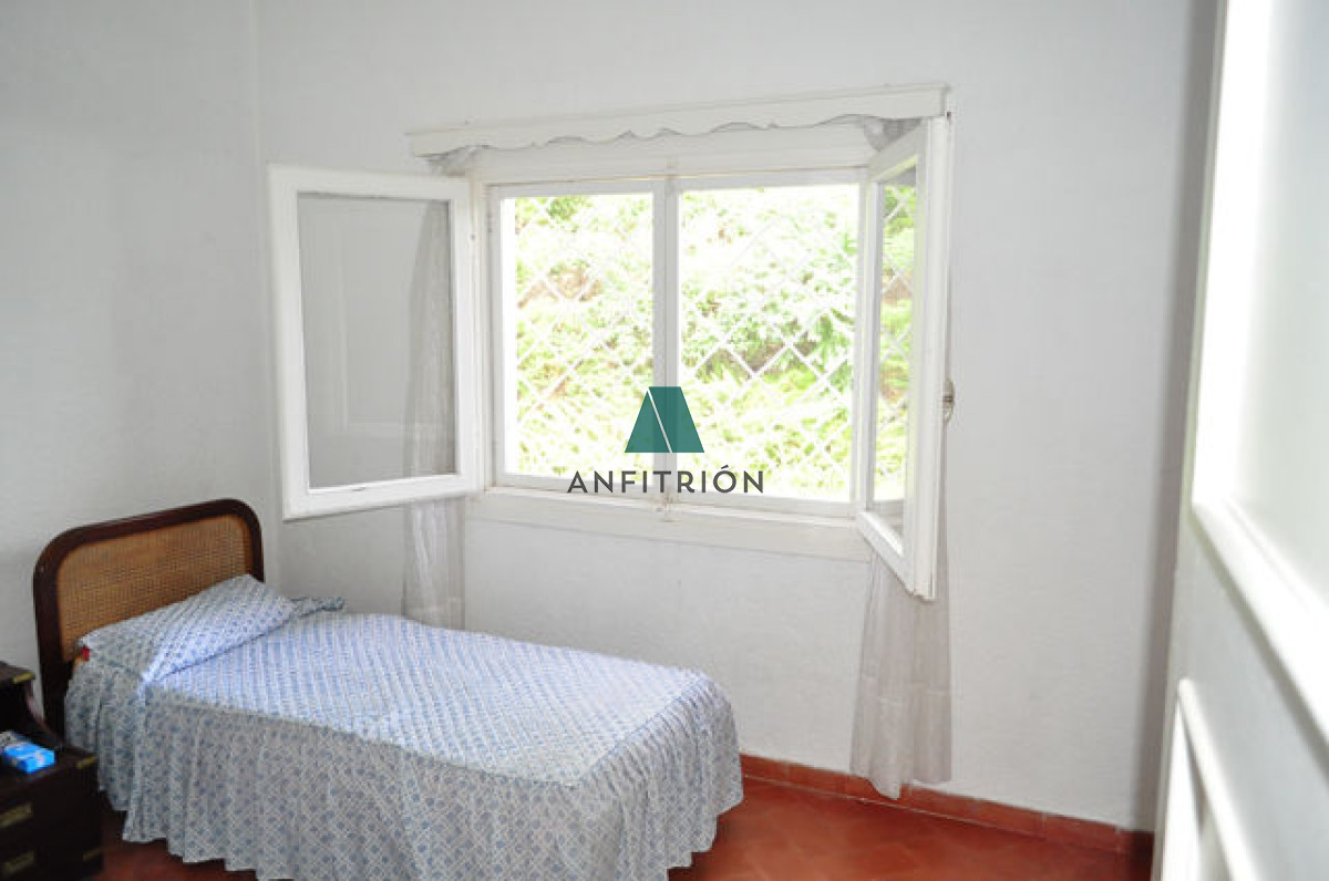 Casa ID.38 - Casa ubicada en Cantegril con lindo terreno