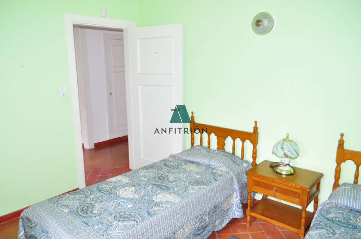 Casa ID.38 - Casa ubicada en Cantegril con lindo terreno