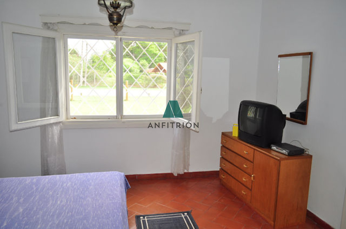 Casa ID.38 - Casa ubicada en Cantegril con lindo terreno