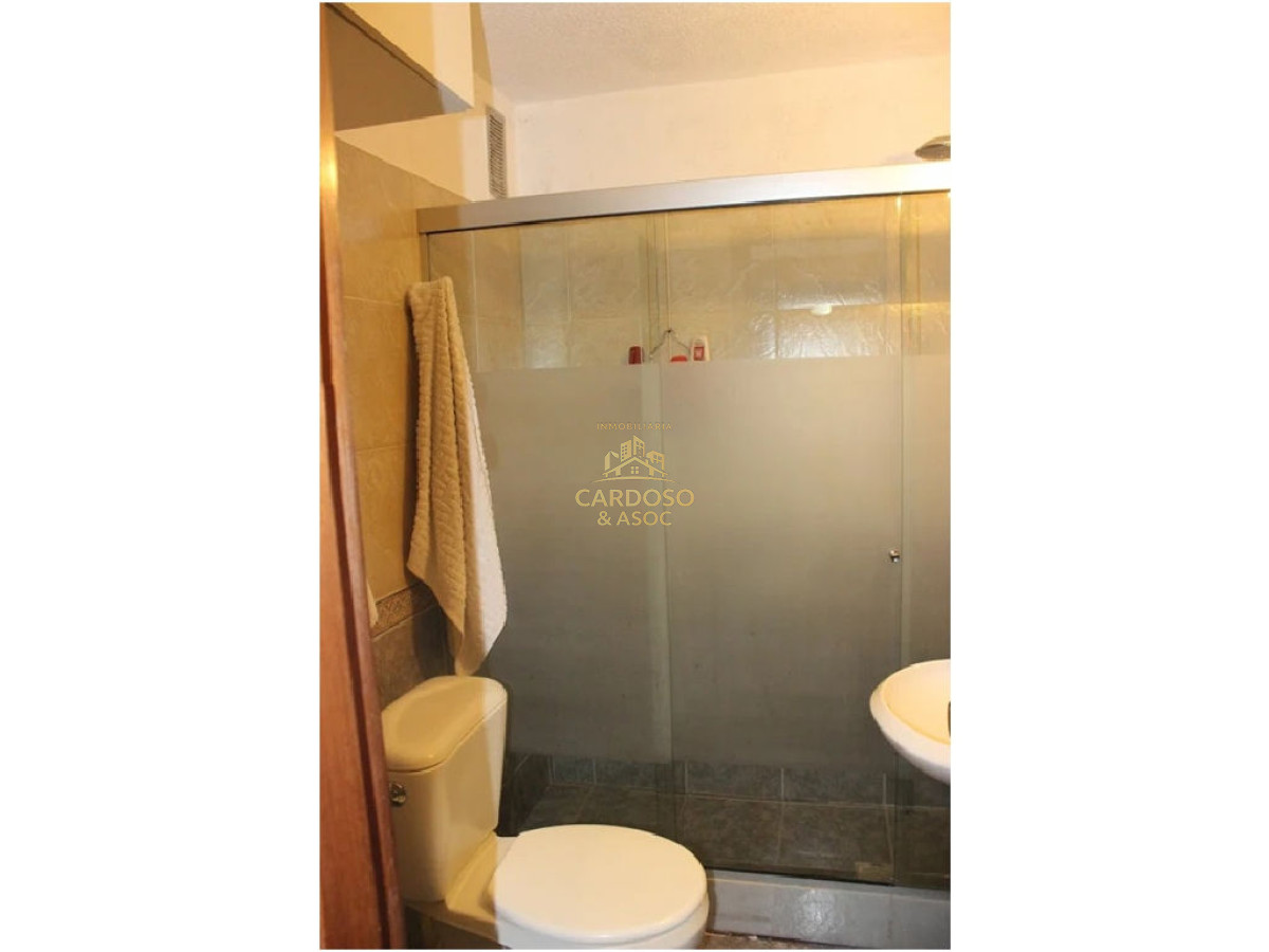 Apartamento ID.96 - Se vende Apartamento en Península, Punta del Este. 