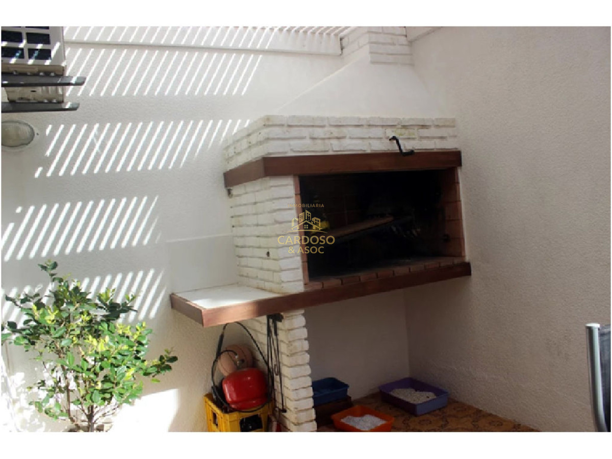 Apartamento ID.96 - Se vende Apartamento en Península, Punta del Este. 