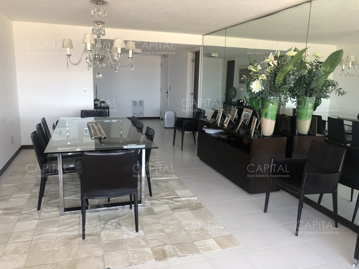 Apartamento ID.34579 - Amplio departamento frente al mar